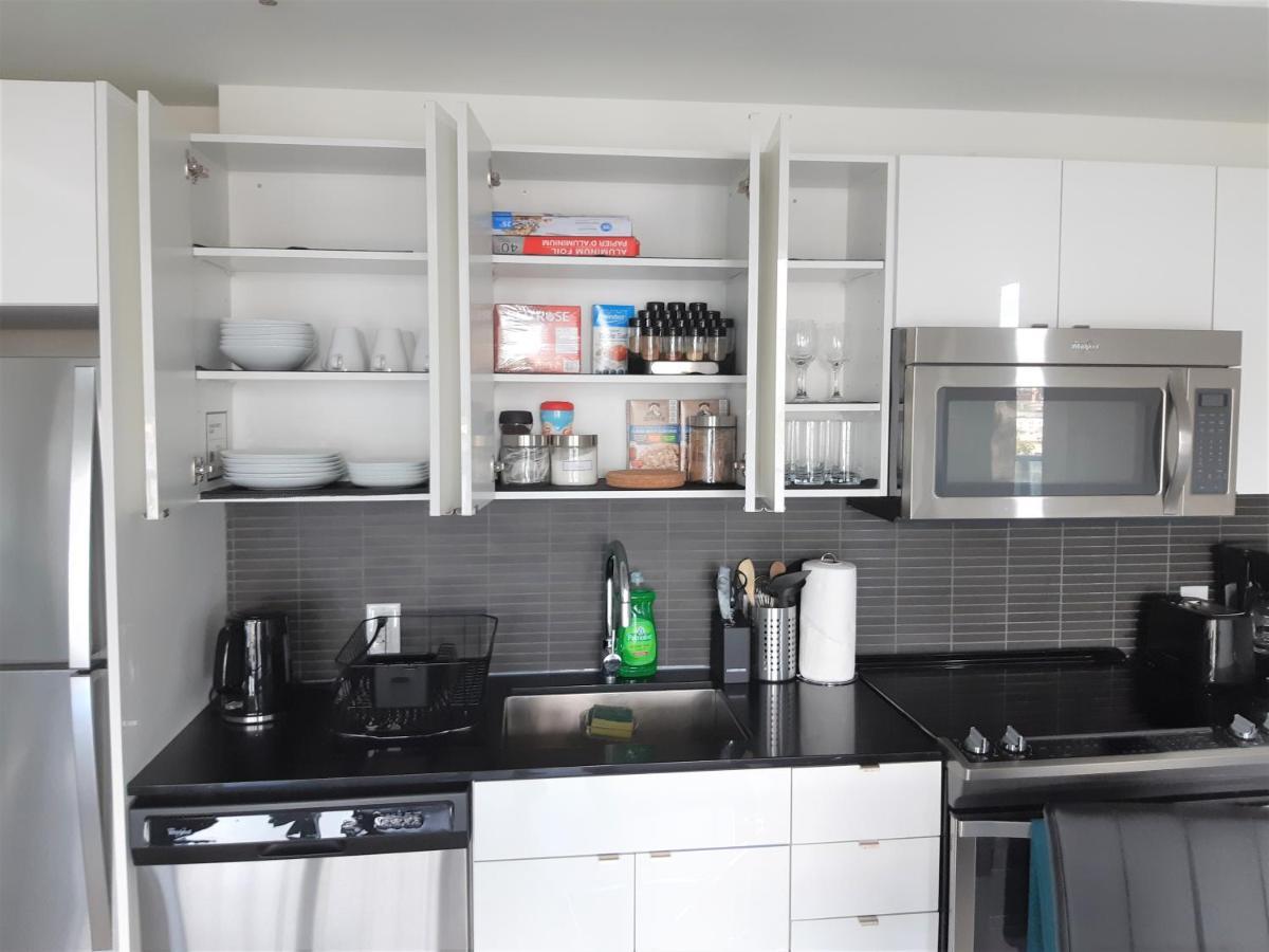 Luxury Skyline Condo In Downtown Free 24/7 Parking Winnipeg Exterior foto